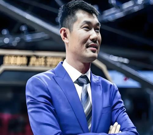 老鹰气势如,辉煌战绩,老鹰,lewan乐玩体育,乐玩体育在线,乐玩体育官网,乐玩体育平台入口