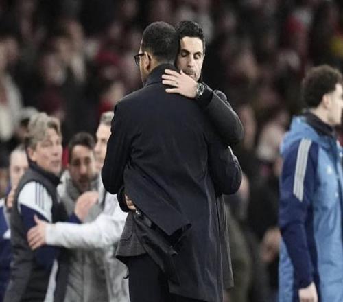 何颖泰,澳门青年在,东莞大湾区,lewan乐玩体育,乐玩体育在线,乐玩体育官网,乐玩体育平台入口