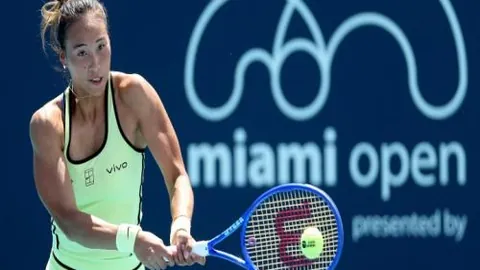 春暖花开：麦浪涌动，群芳斗艳，微风轻抚